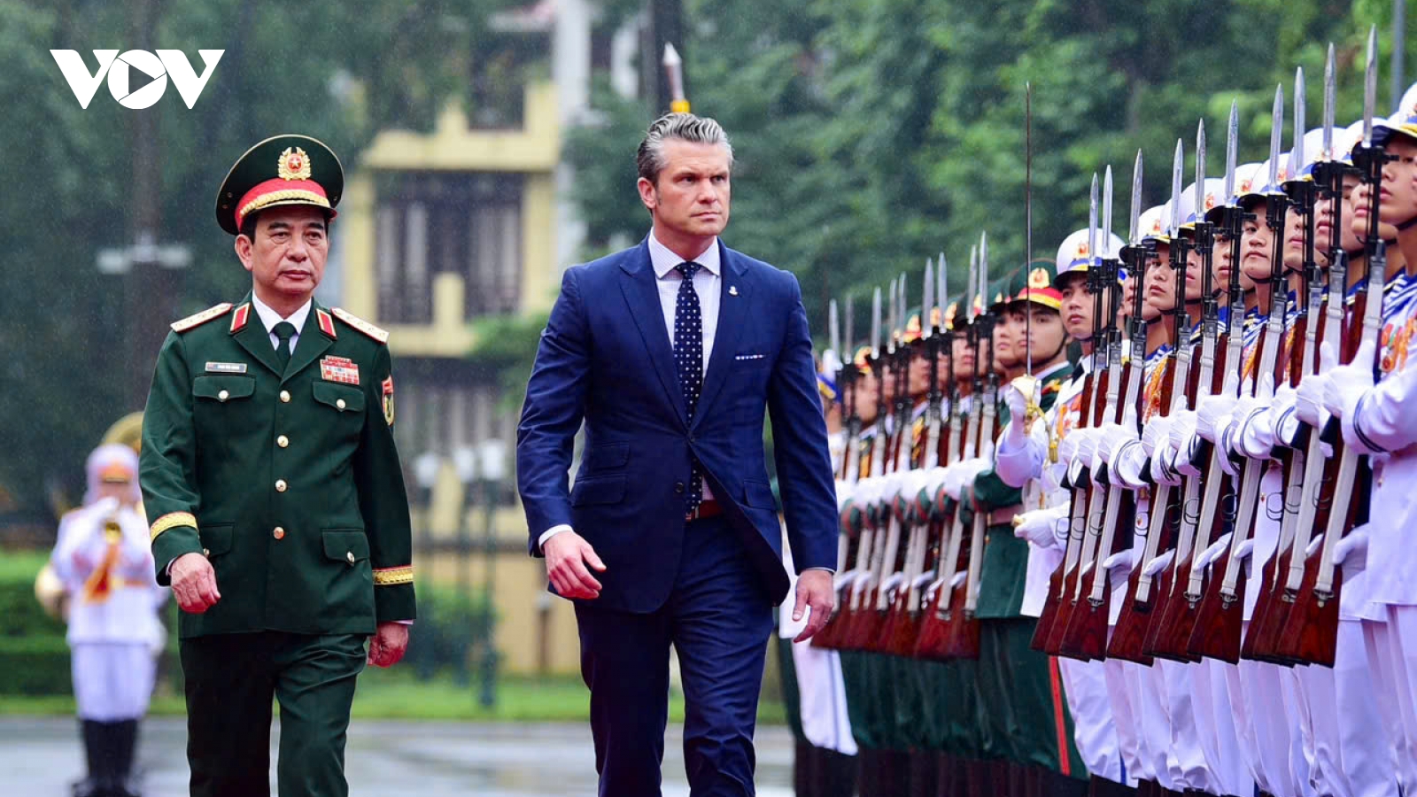 Đại tướng Phan Văn Giang hội đàm Bộ trưởng Chiến tranh Hoa Kỳ Pete Hegseth